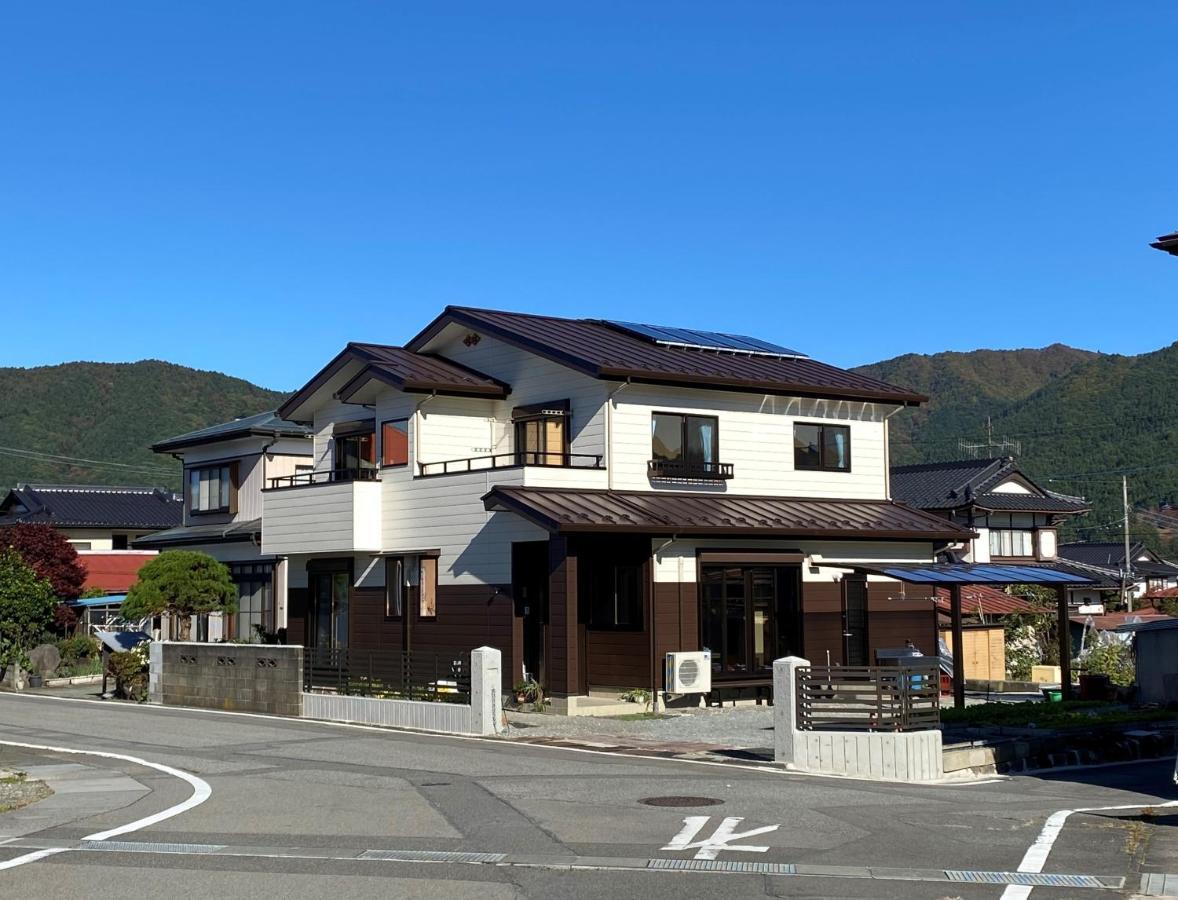 Link House Hotel Fujiyoshida Exterior photo