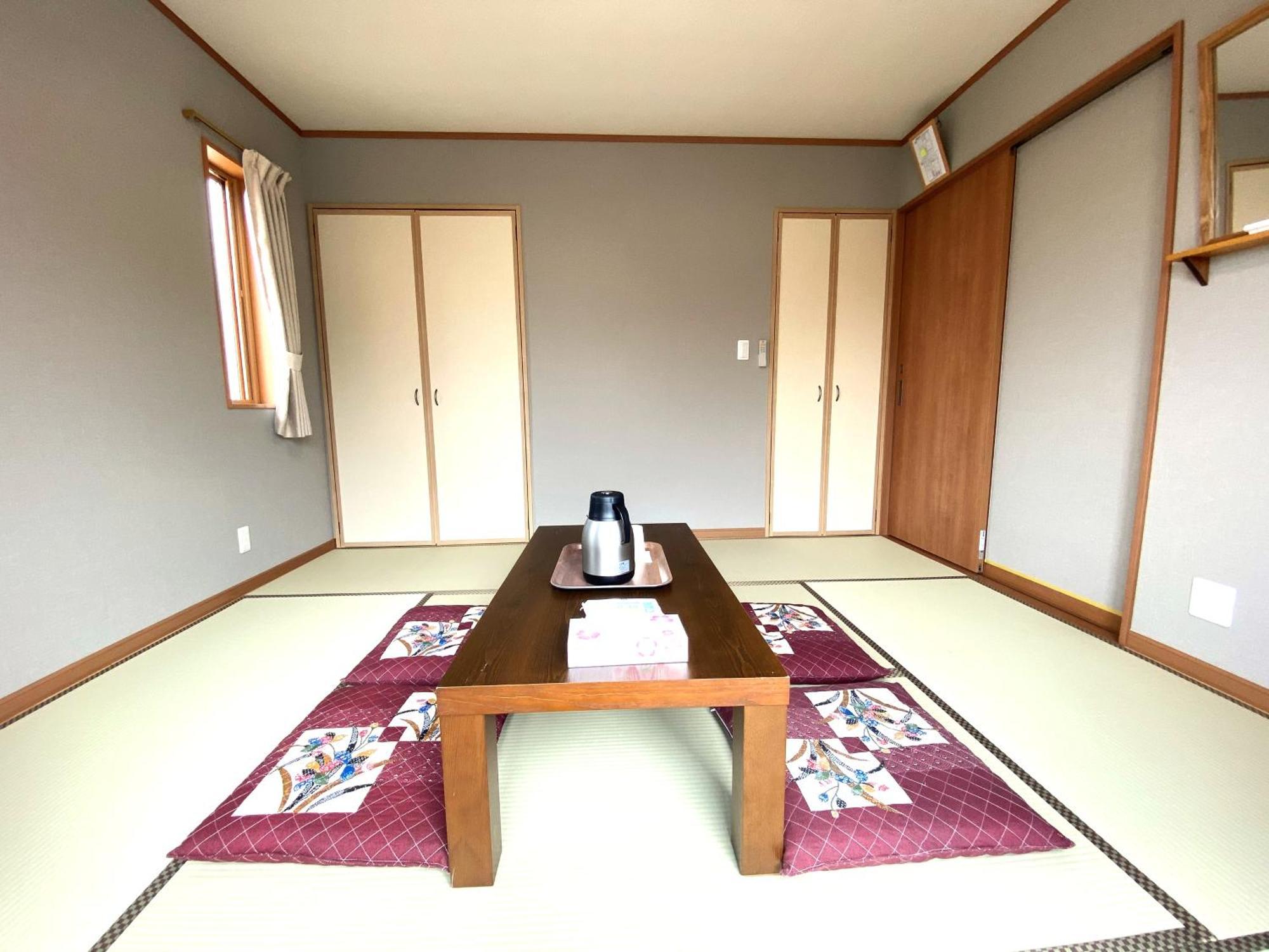Link House Hotel Fujiyoshida Room photo